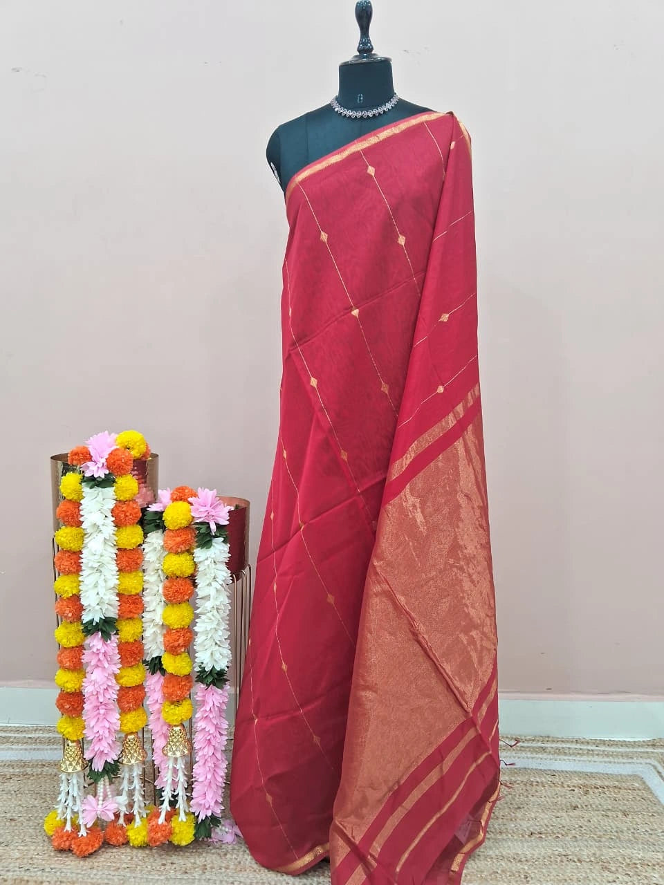 Tomato Red Pure Maheshwari Silk Saree 