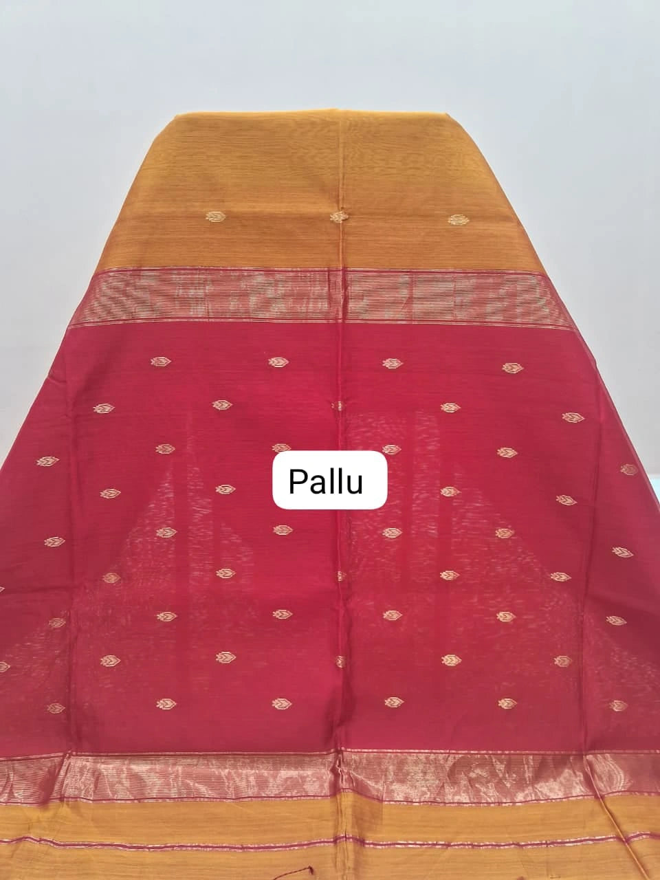 Mustard Gold Pure Maheshwari Silk Saree pallu