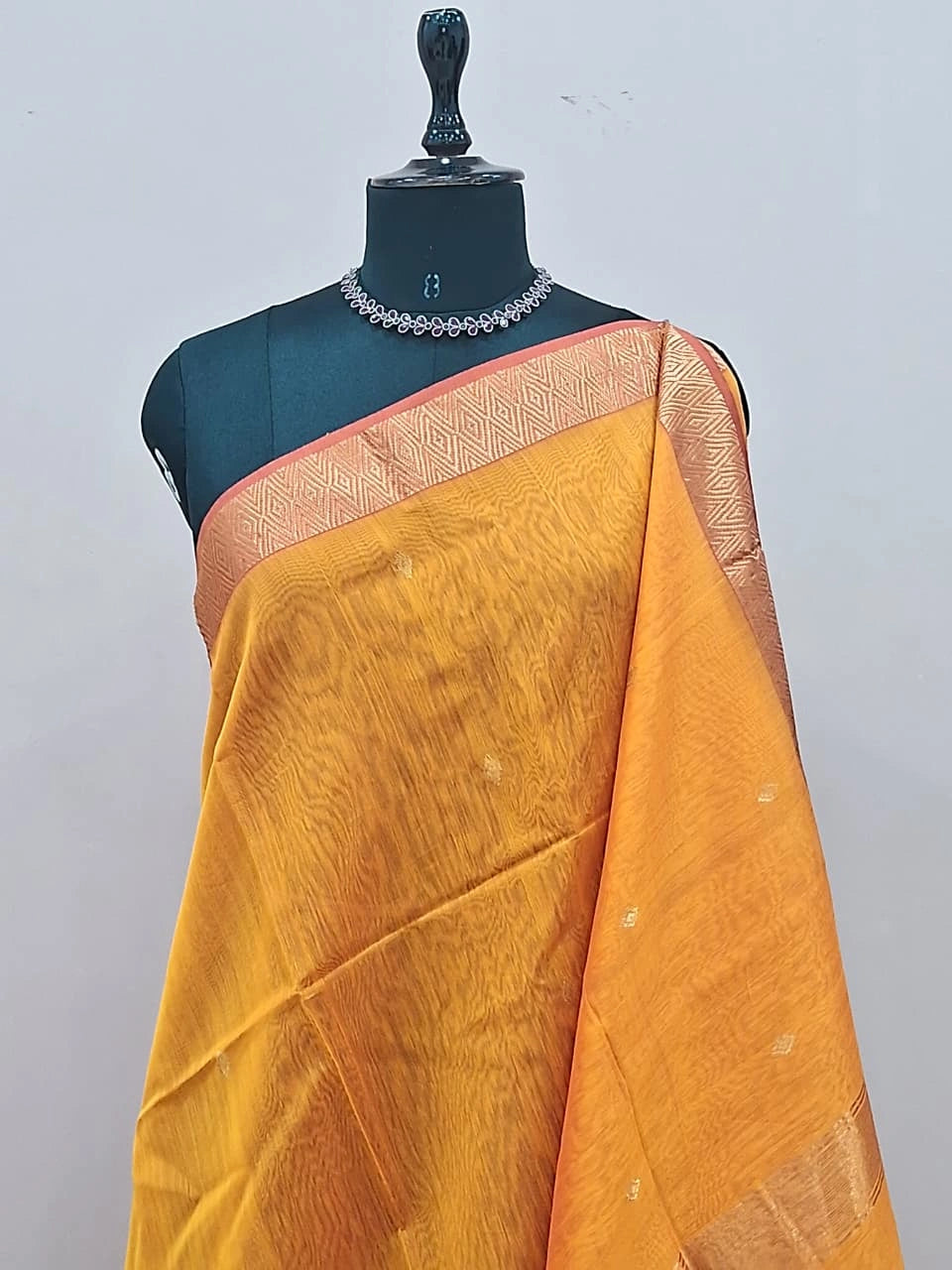 Yellow Pure Maheshwari Silk Saree 1