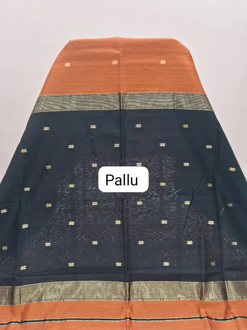 Orange Pure Maheshwari Silk Saree Pallu
