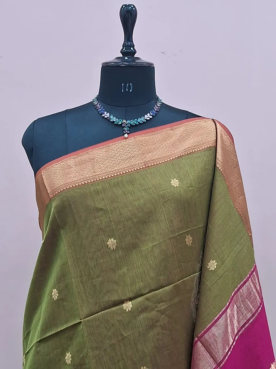 Leaf Green Pure Maheshwari Silk Saree 1