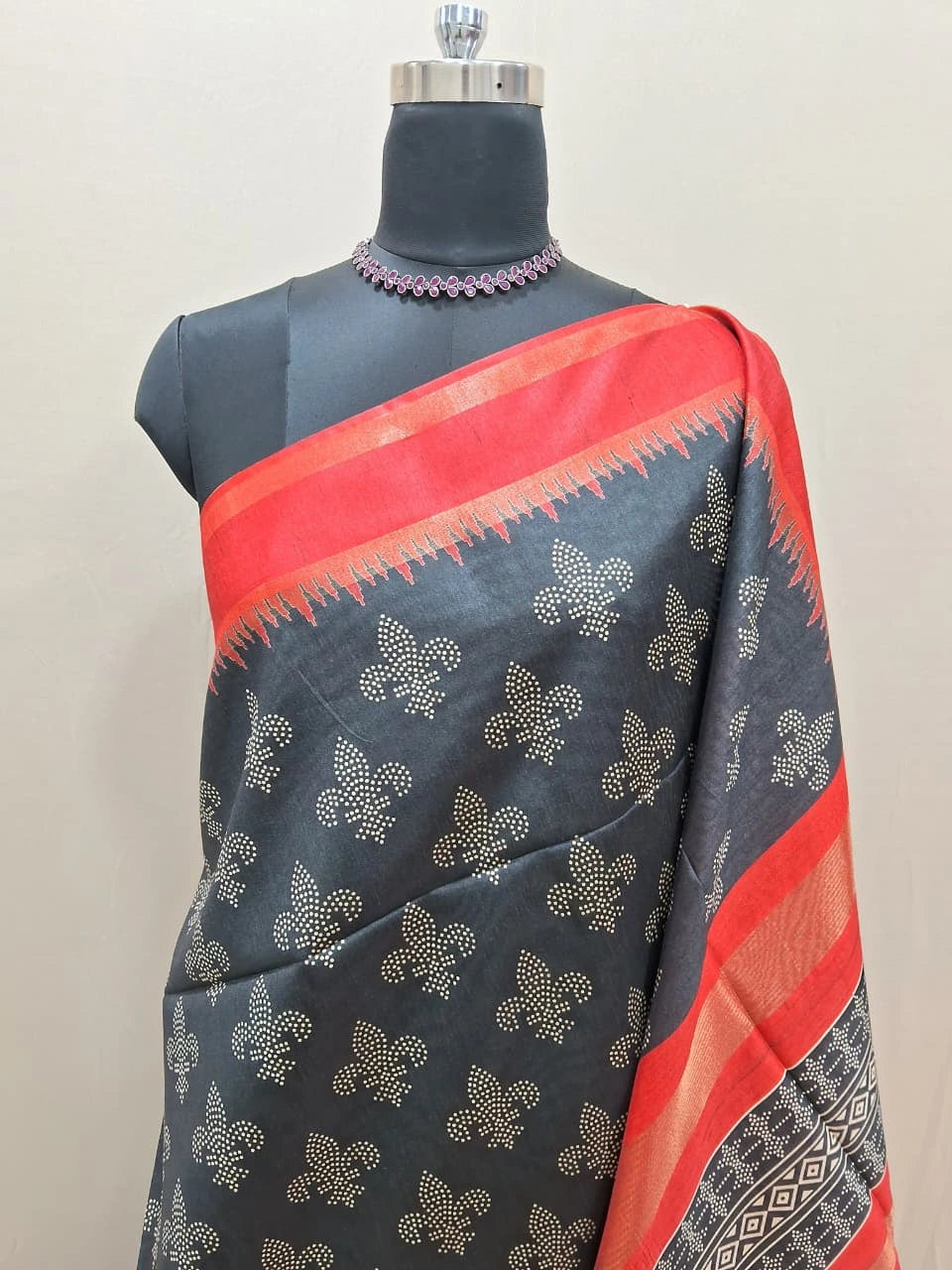 Elegant Black Pure Semi Tussar Saree 1