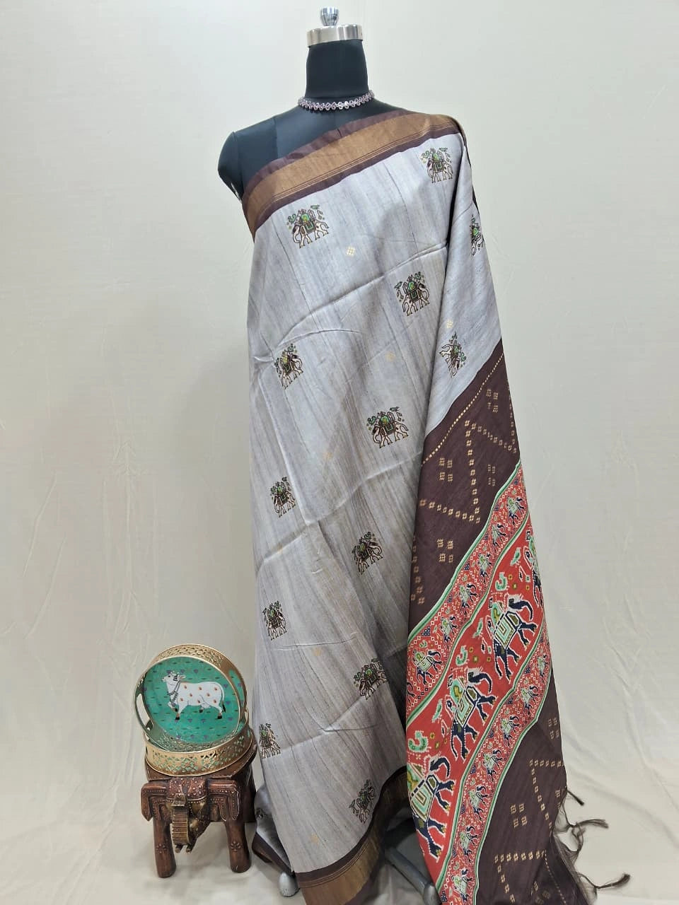 Pale Grey Semi Tussar Saree