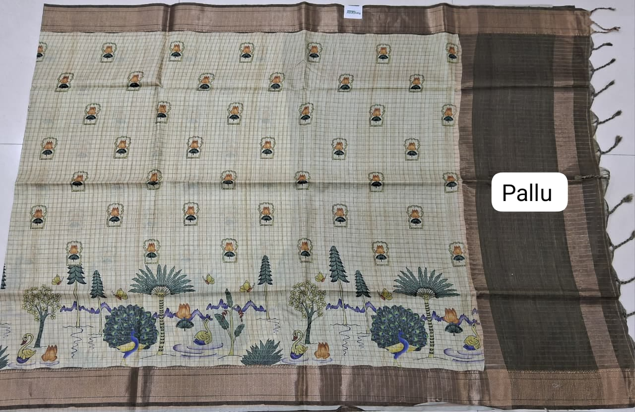 Beige checked Semi Tussar Saree pallu
