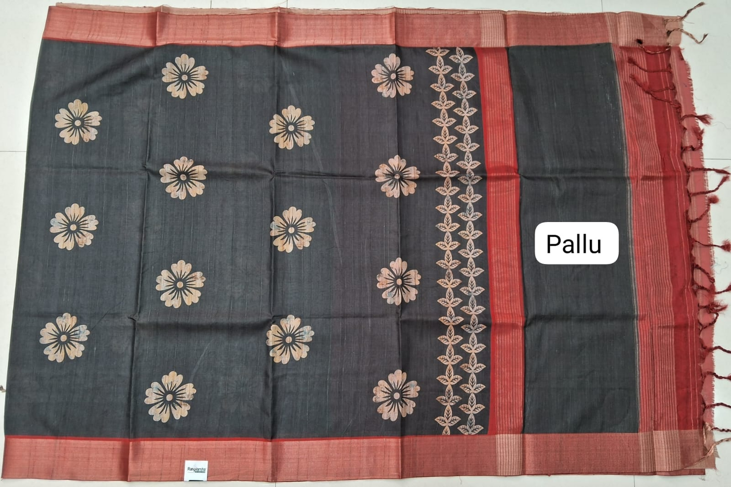 Black Tussar Saree Pallu