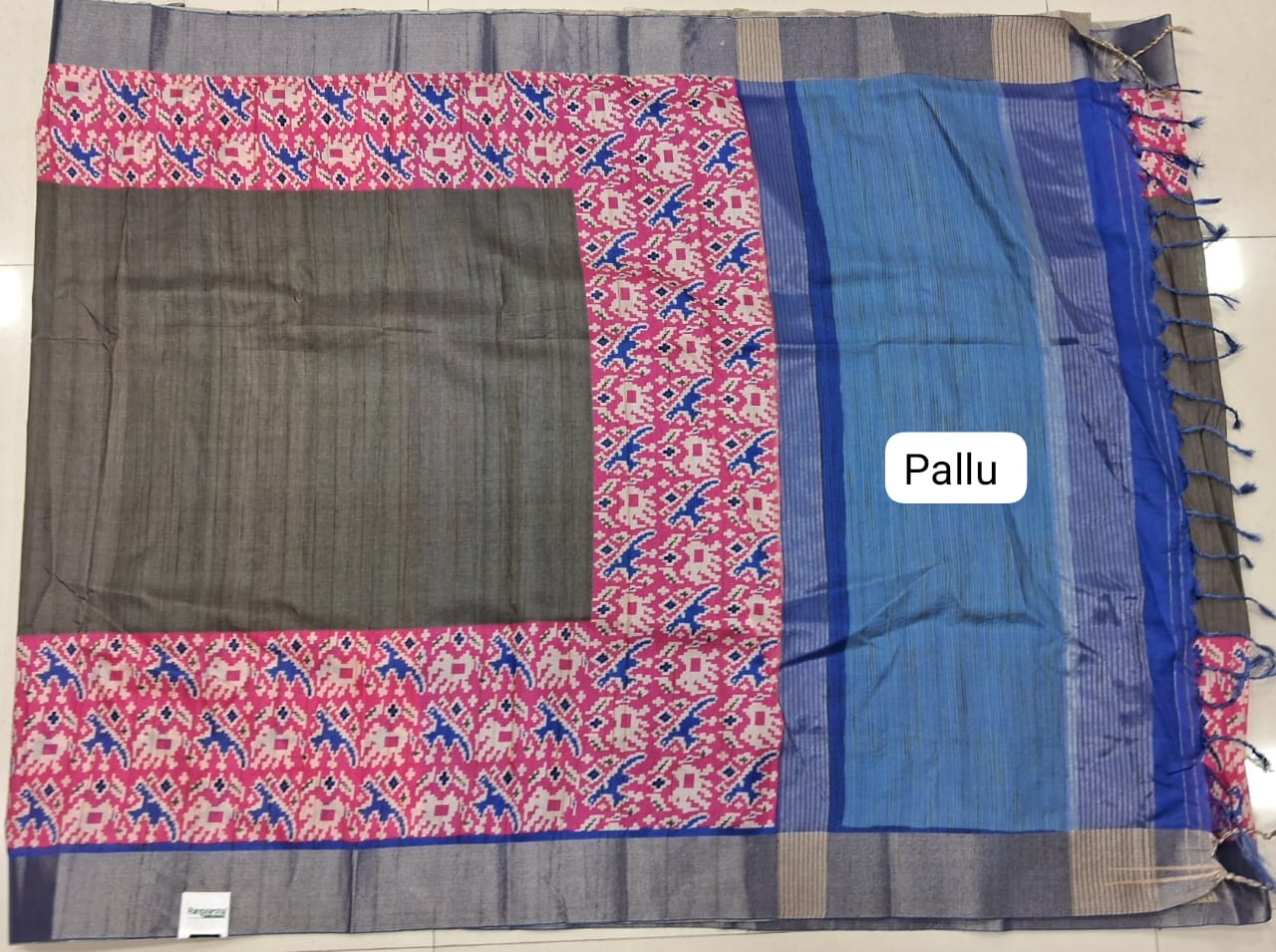 Elephant Grey Tussar Saree Pallu