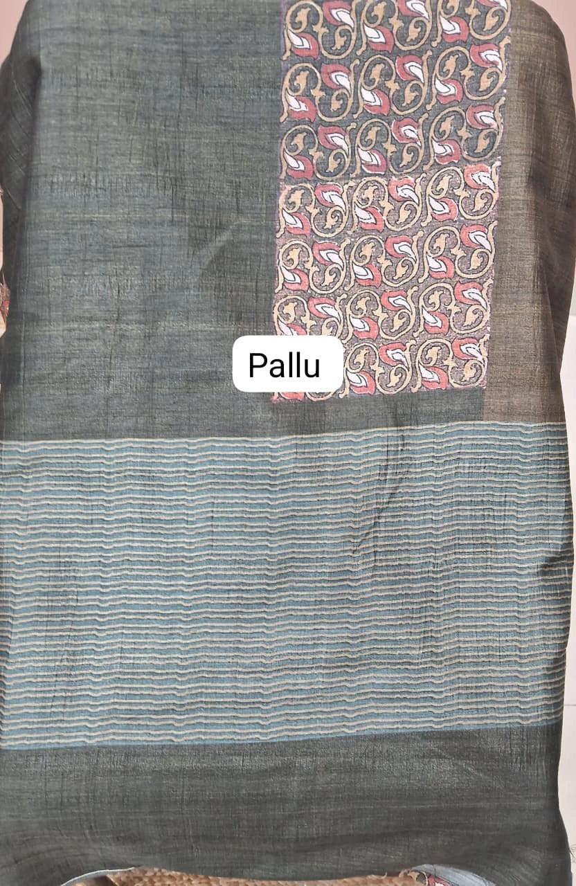 Brown Shaded and Black Gicha Tussar Saree pallu