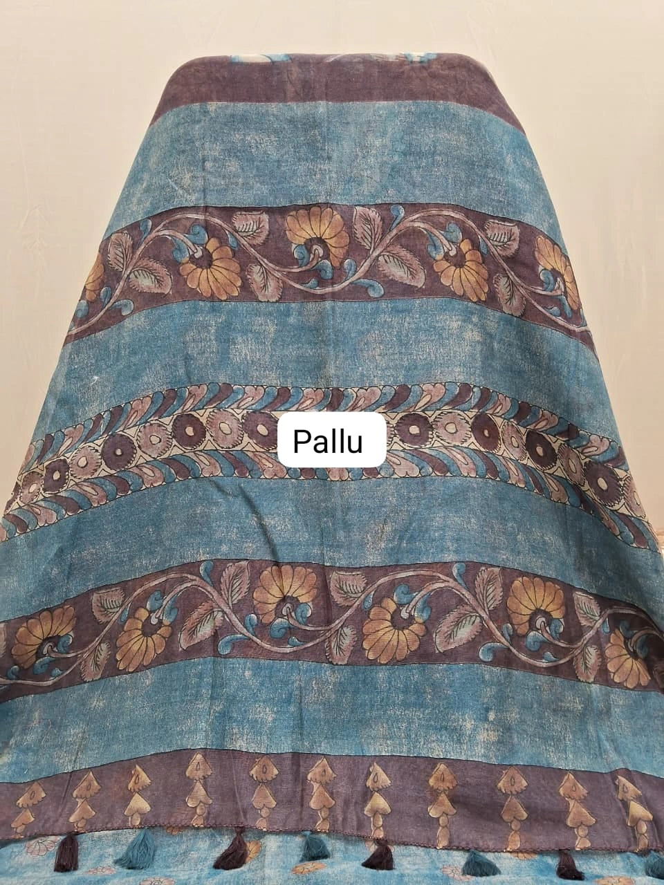 Walnut Brown Semi Tussar Saree Pallu