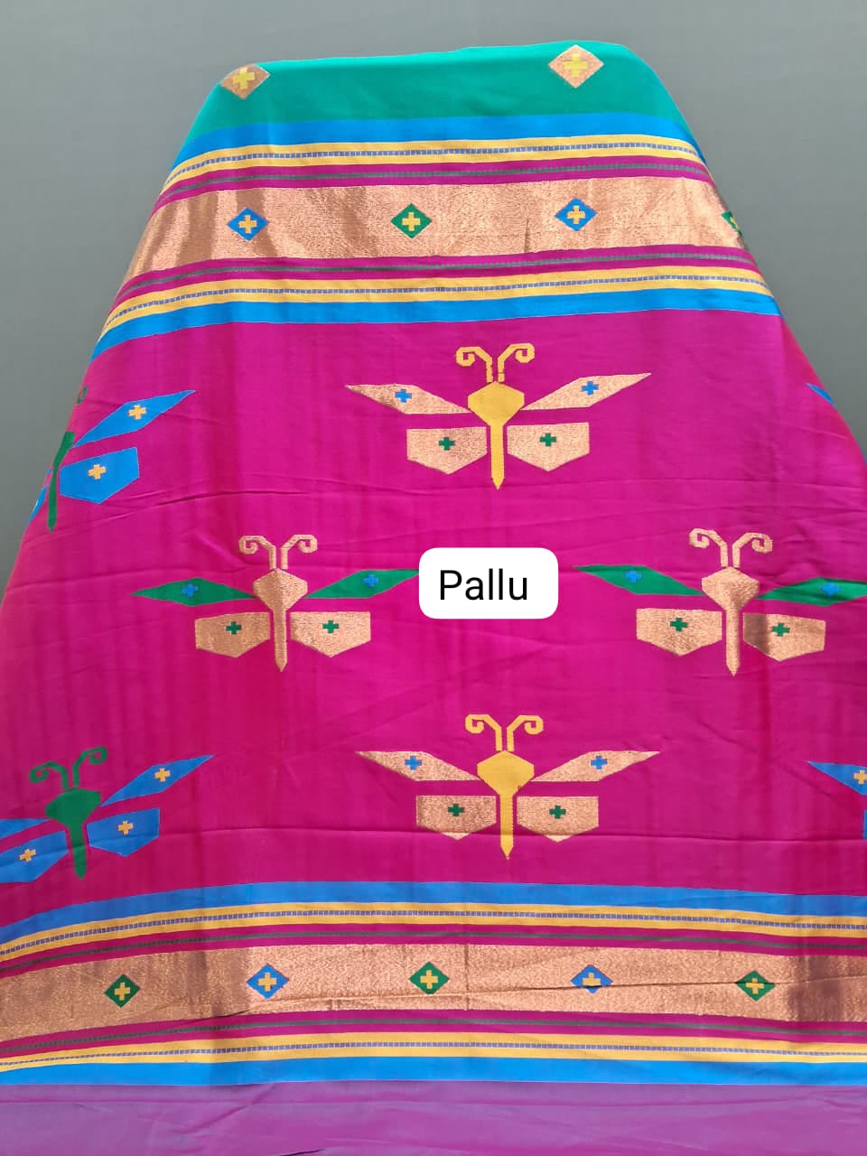 Rama Green Woven Tussar Saree Pallu