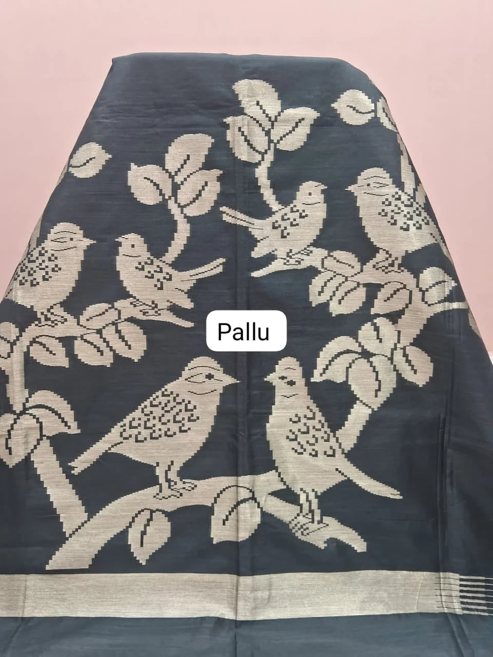 Black Tussar Saree Pallu