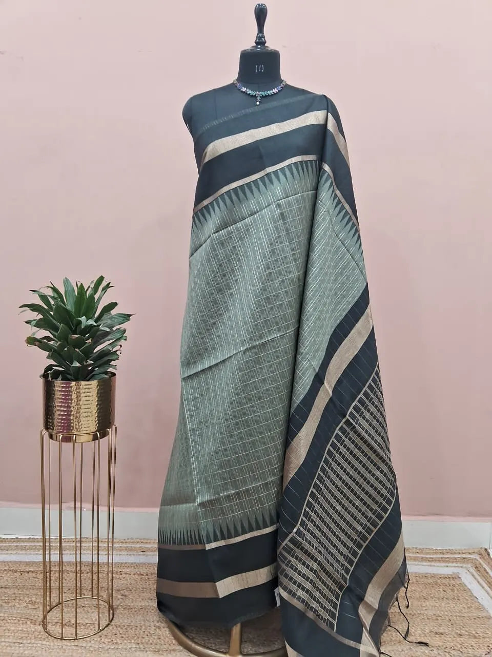 Metal Grey Tussar Saree 