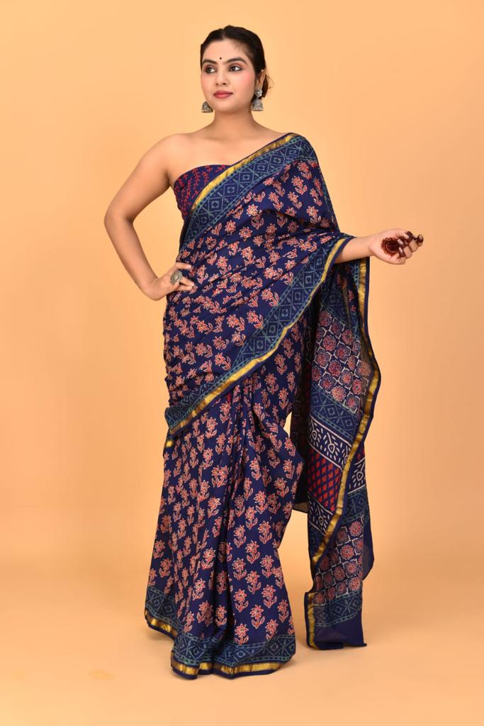 Graceful Navy Blue Mulmul Zari Cotton Saree
