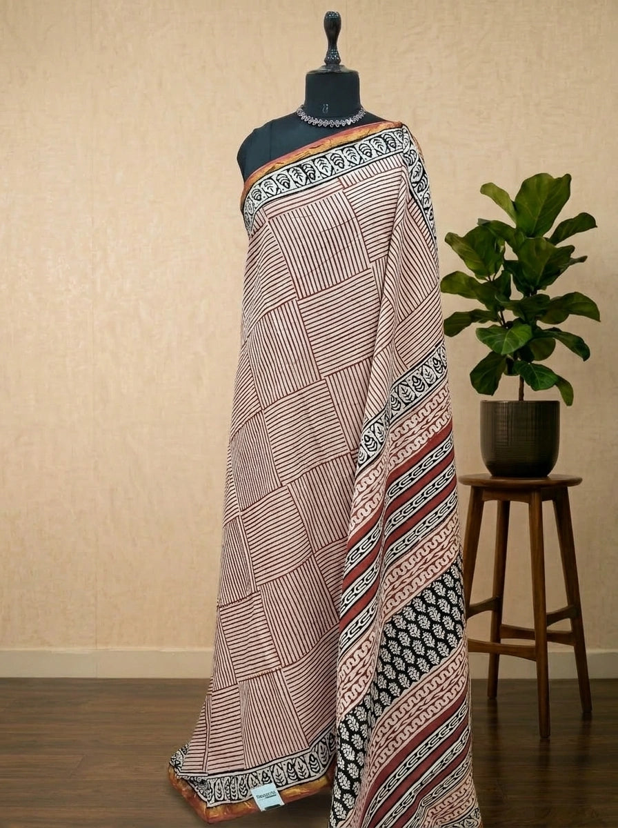 Cream Mulmul Zari Cotton Saree with Elegant Zari Border