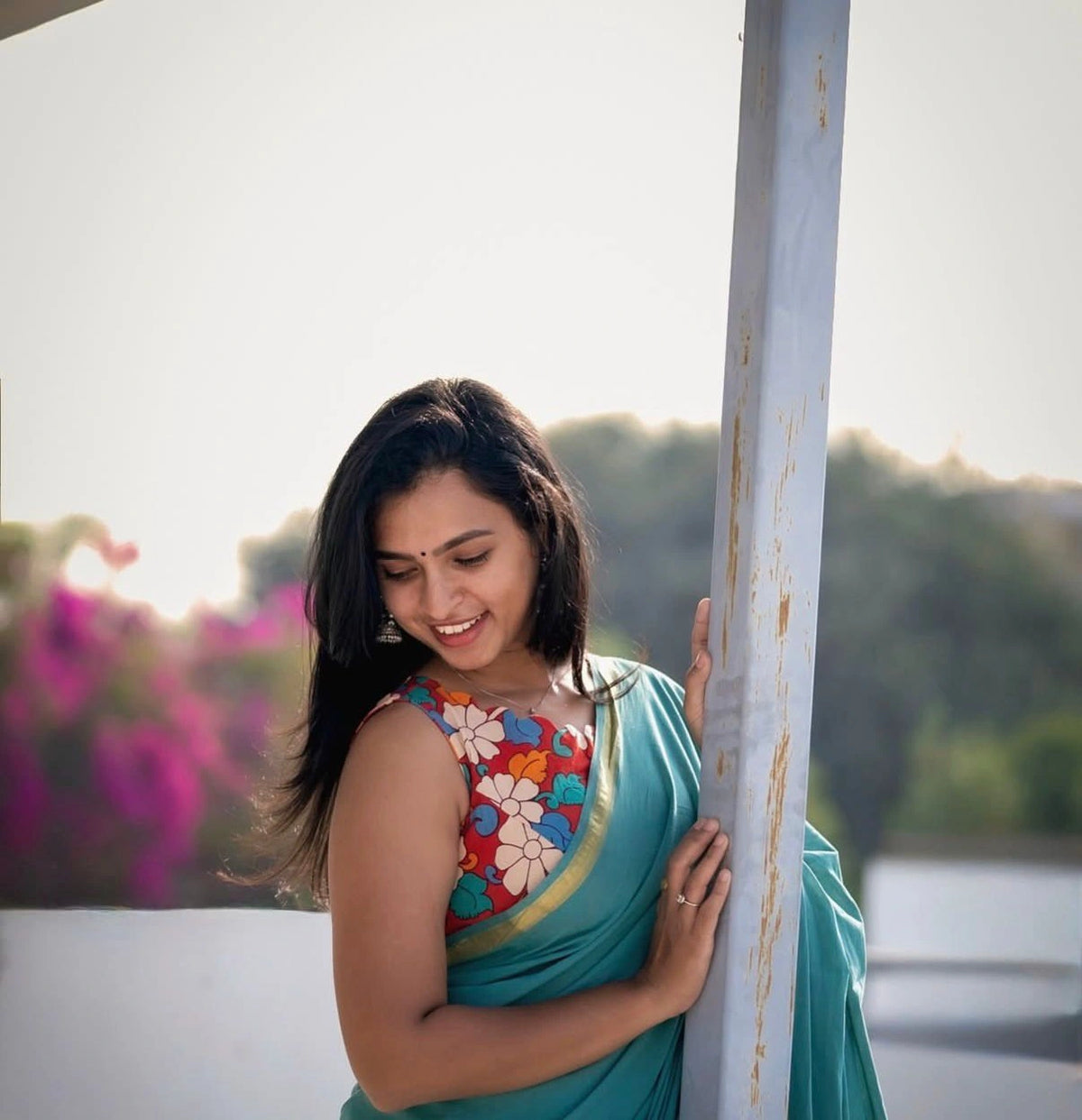 Teal Blue Plain Mulmul Zari Cotton Saree 5