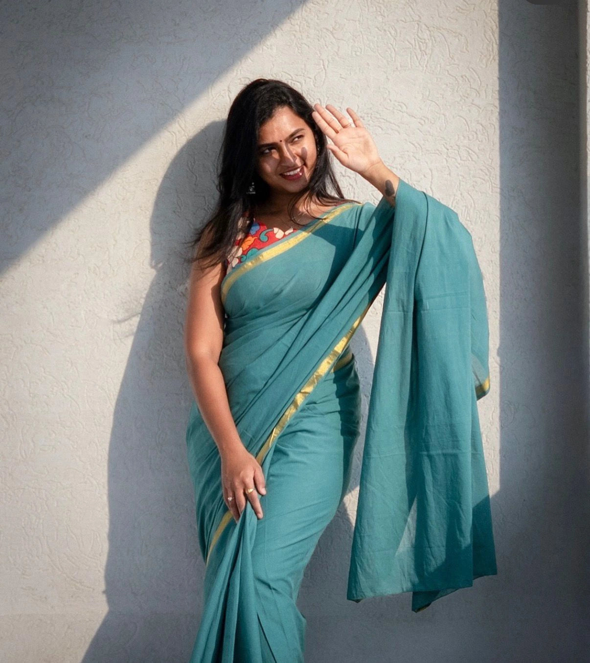 Teal Blue Plain Mulmul Zari Cotton Saree 1