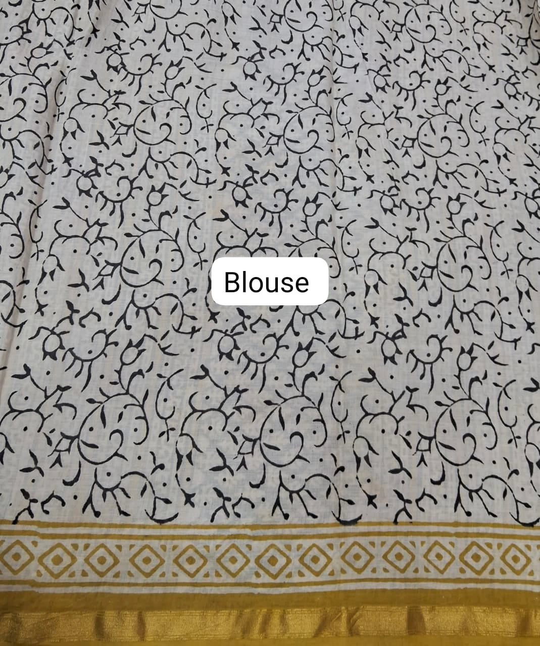 Cream mulmul zari cotton saree blouse