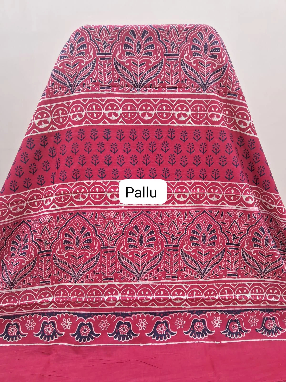 Red Mulmul Zari Cotton Saree pallu