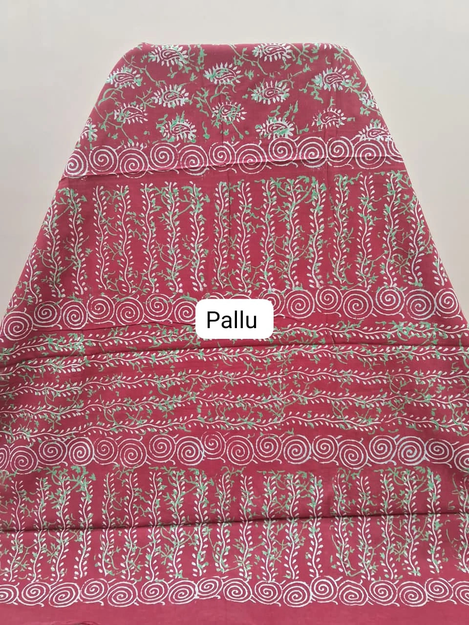 Maroon Mulmul Zari Cotton Saree pallu