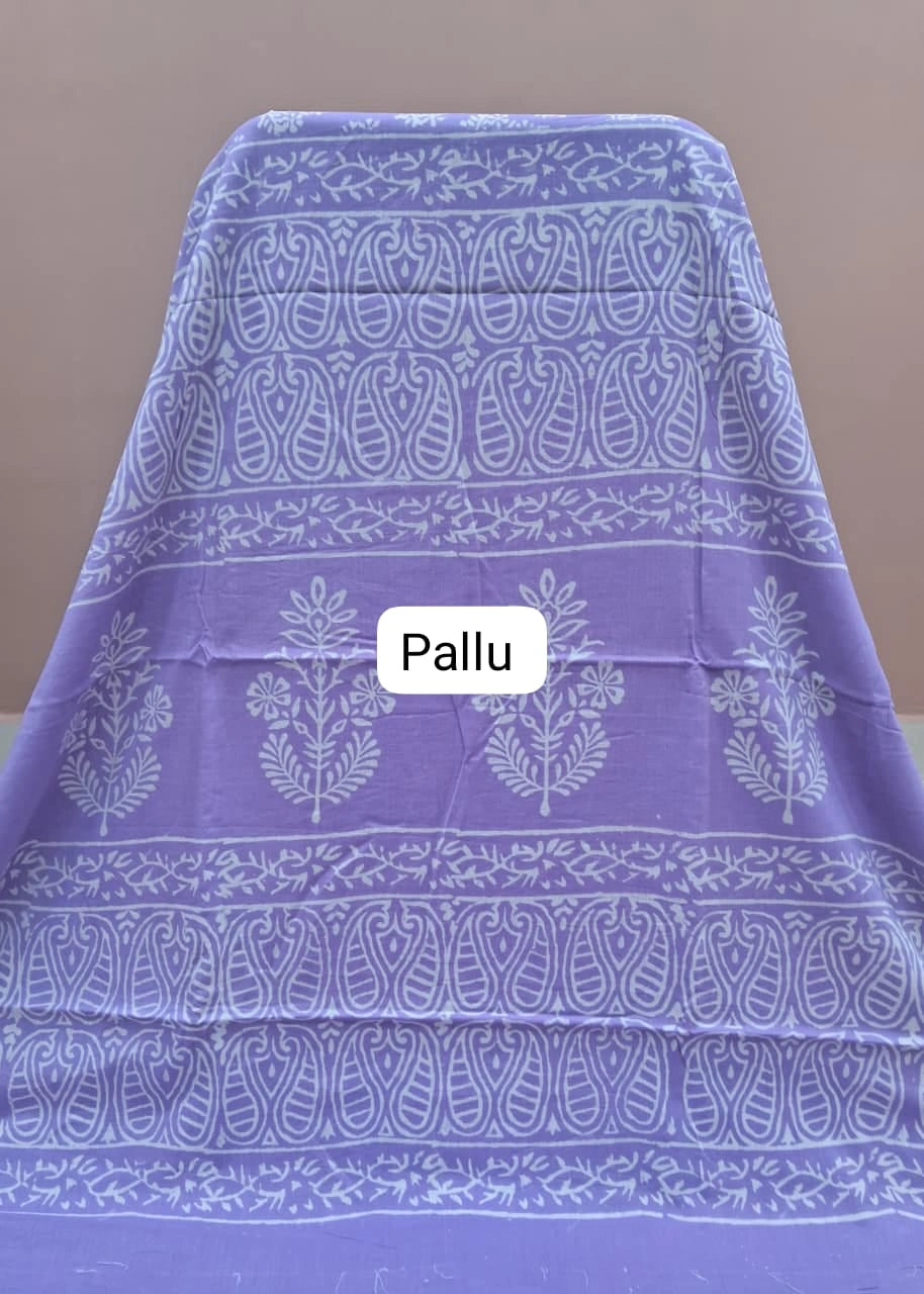 Lavender Mulmul Zari Cotton Saree pallu