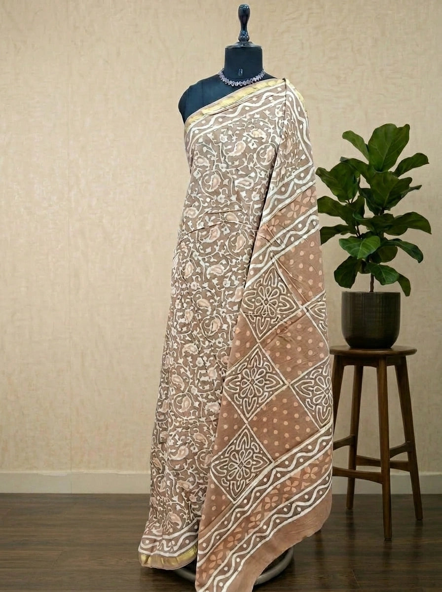 Brown Mulmul Zari Cotton Saree