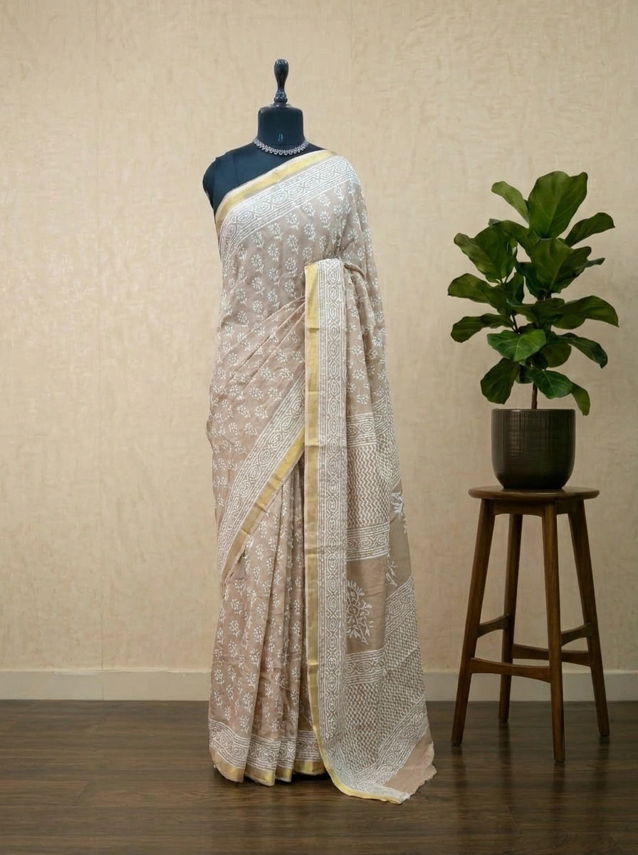 Beige Mulmul Zari Cotton Saree