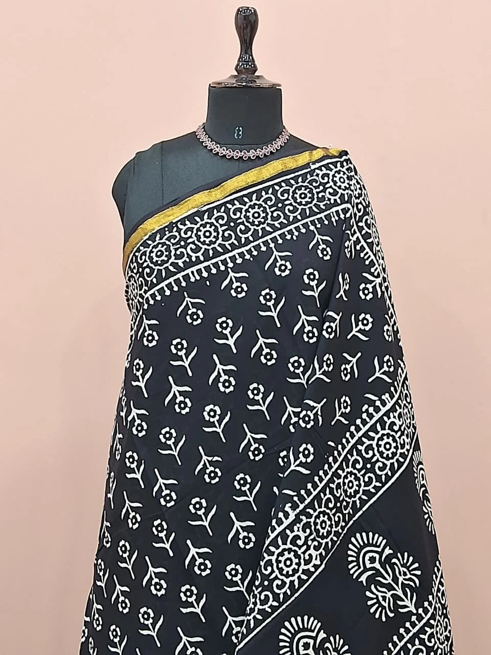 Black mulmul zari cotton saree  1