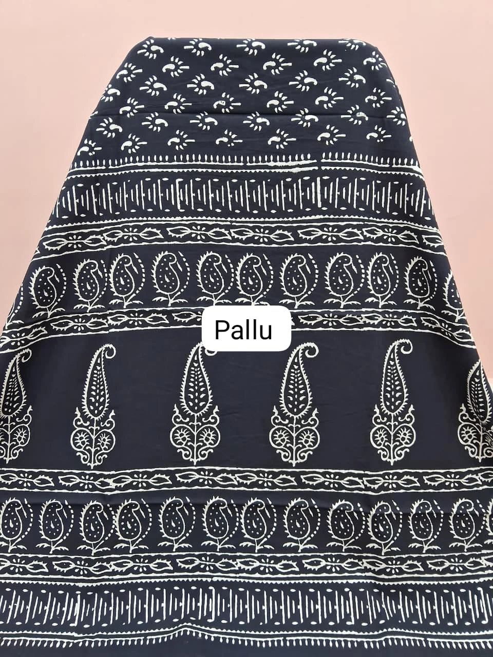 A timeless pure black mulmul zari cotton saree pallu