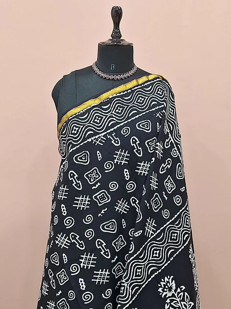 Traditional black mulmul zari cotton saree 1