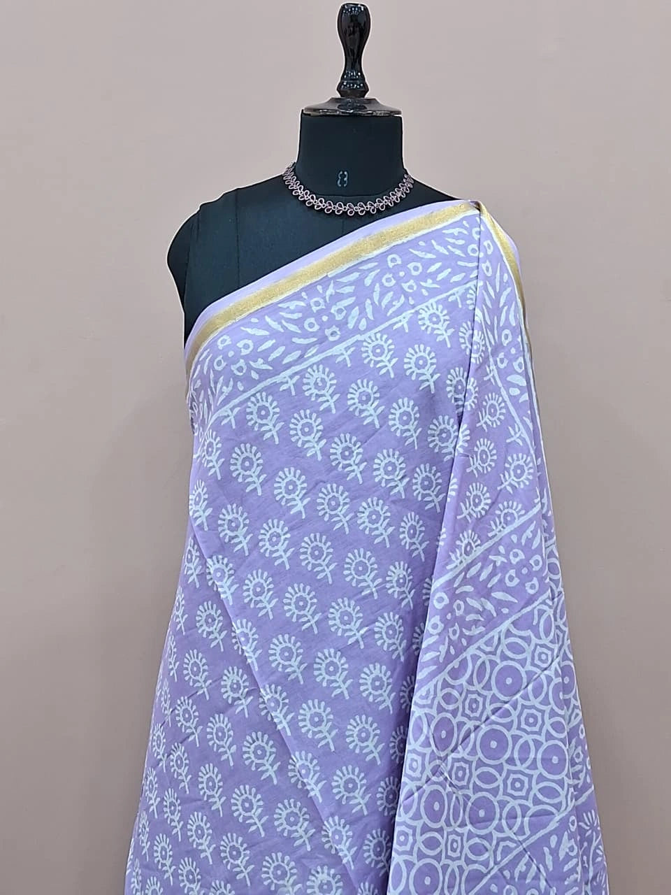 Lavender mulmul zari cotton saree 1