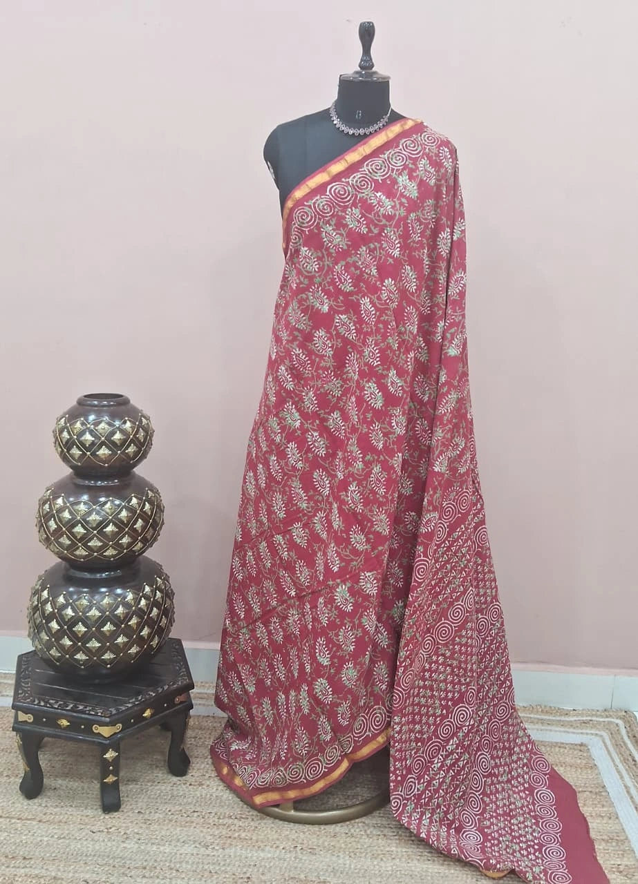 Red Mulmul Zari Cotton Saree