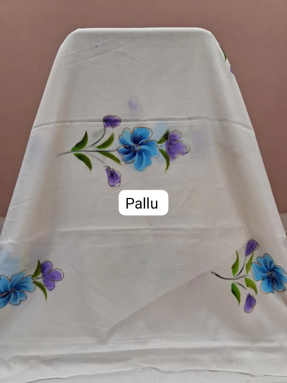 White Pure Mulmul Zari Cotton Saree pallu